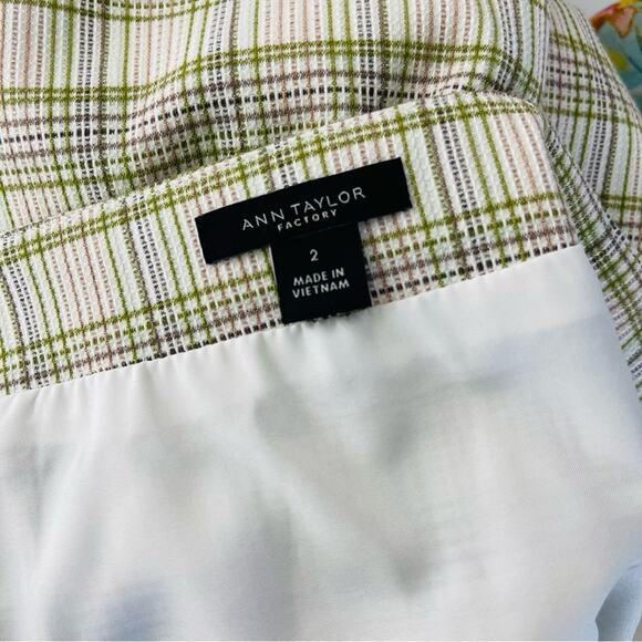 Ann Taylor green cream plaid high waisted pencil office midi skirt 2 - Picture 6 of 7